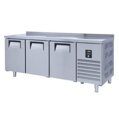 Gast TTB1300C Tezgah Tipi 3 Kapılı Snack Buzdolabı